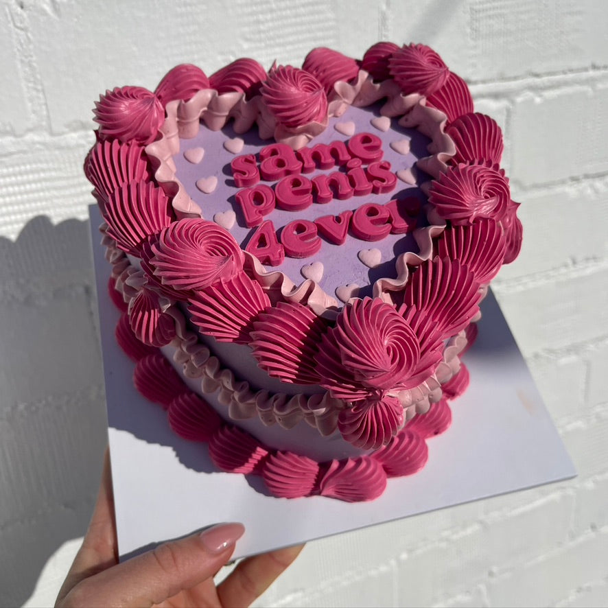 Frilly Retro LOVEHEART Cake