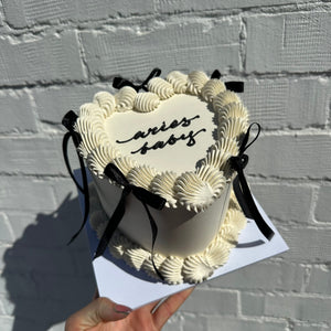 Frilly Retro LOVEHEART Cake