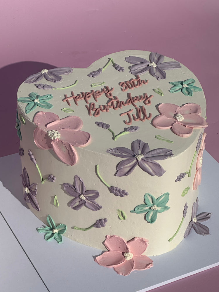 Hand-Piped Floral Cake