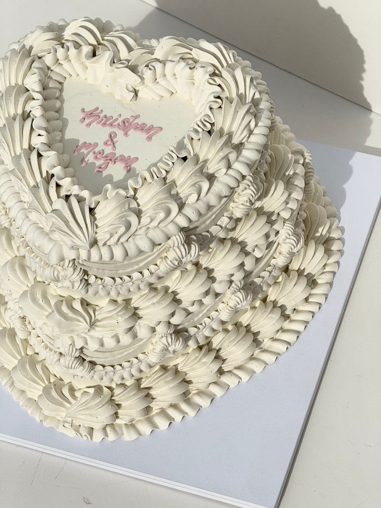 Frilly Retro LOVEHEART Cake